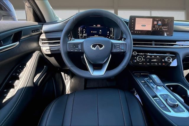 New 2027 GRAPHITE SHADOW INFINITI LUXE image 5