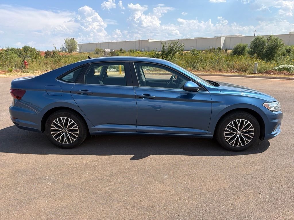 Used 2021 Blue Volkswagen 1.4T S image 4