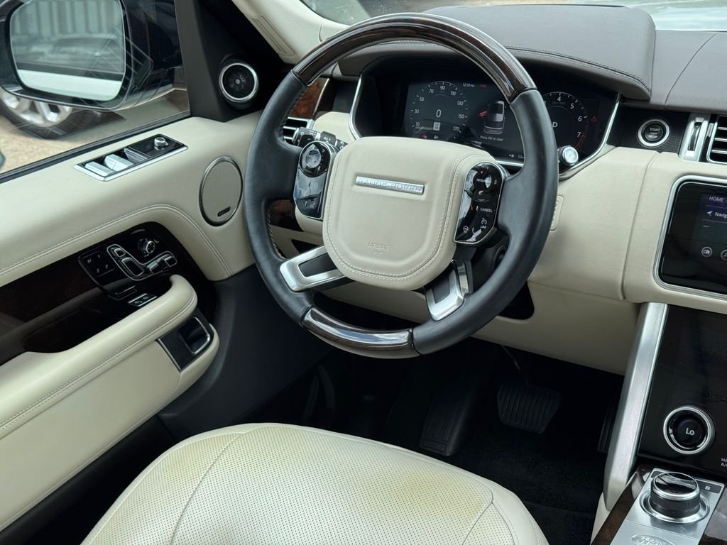 Used 2020 Black Land Rover HSE image 22