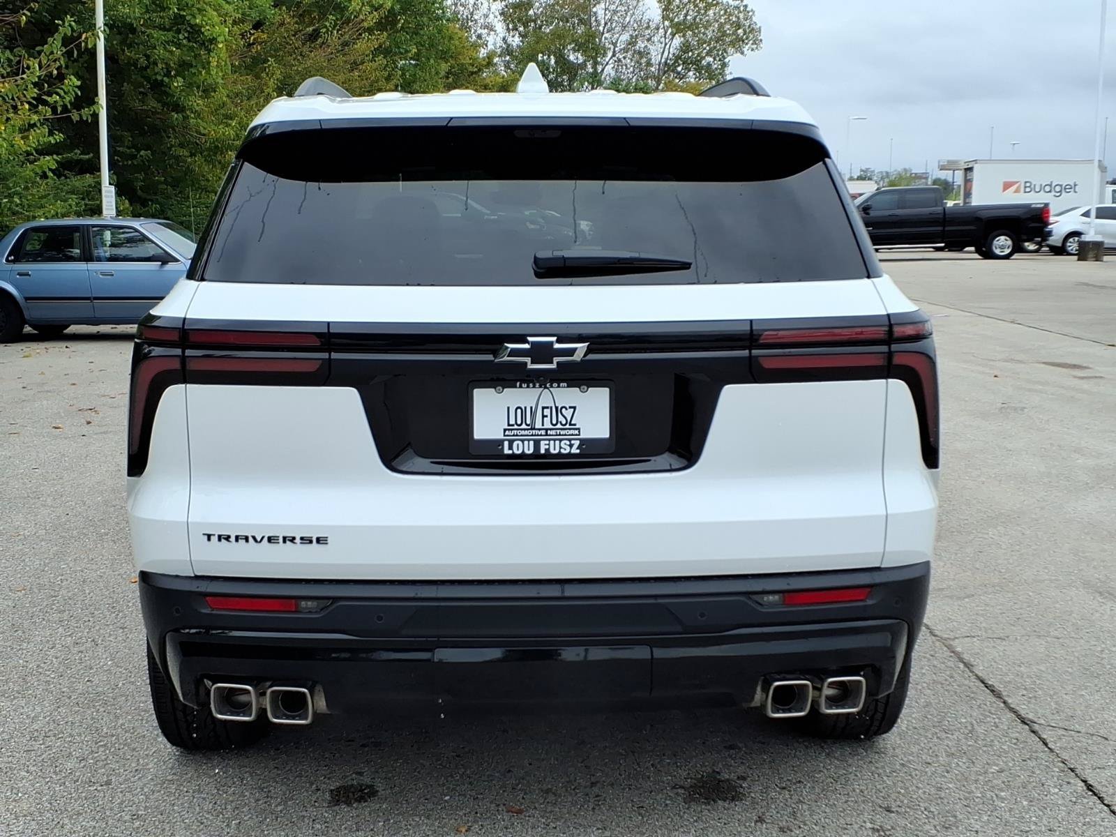 New 2027 Summit White Chevrolet LT image 20