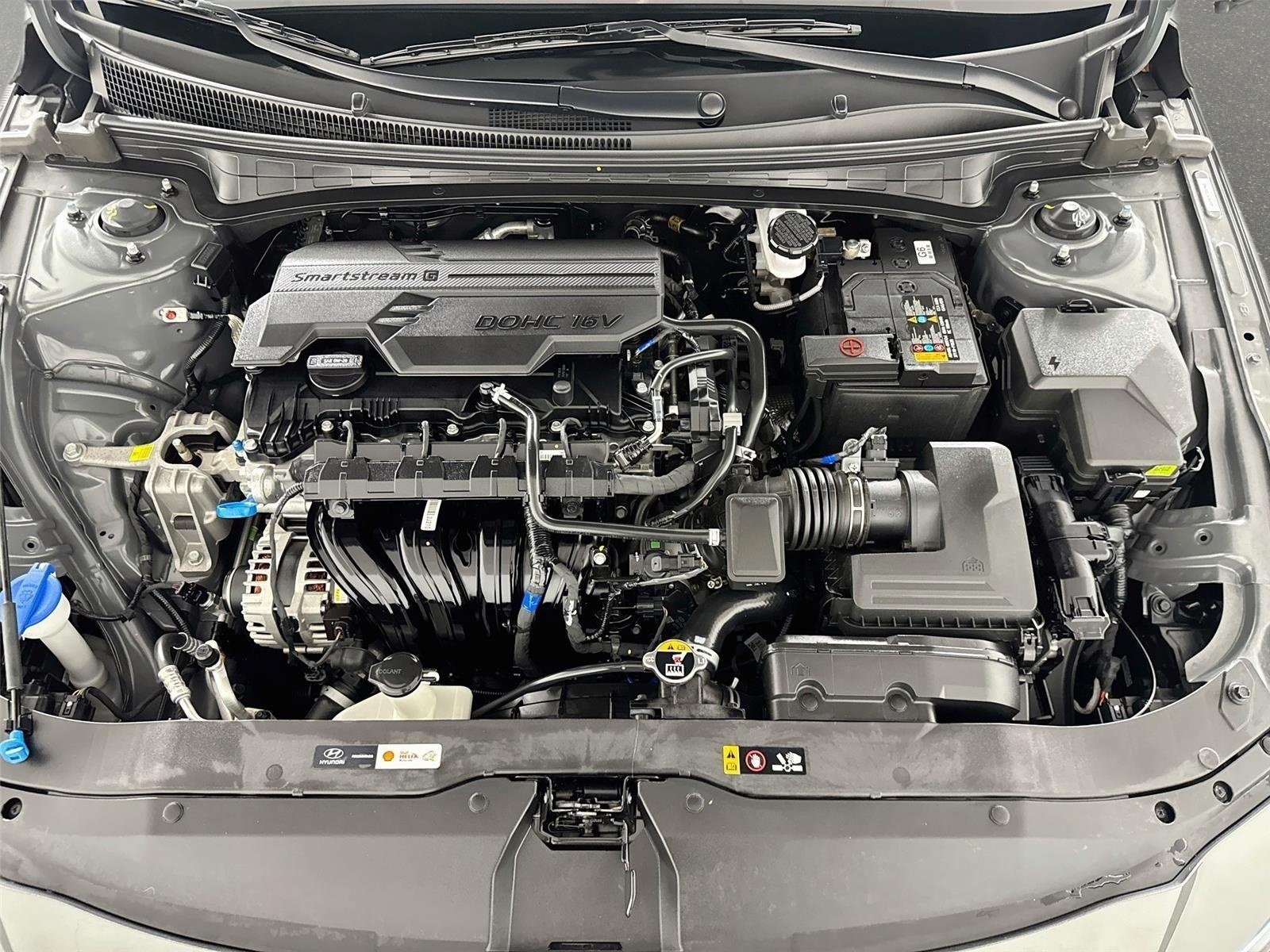 Used 2025 Amazon Gray Hyundai SEL Sport image 27