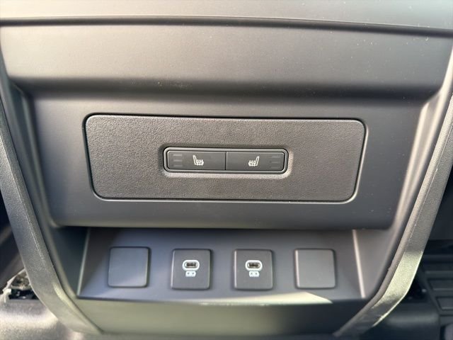 2025 Land Rover Defender S - Photo 21