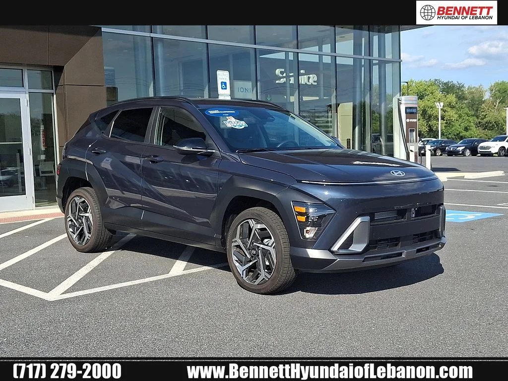 Used 2026 Blue Hyundai SEL Premium image 1