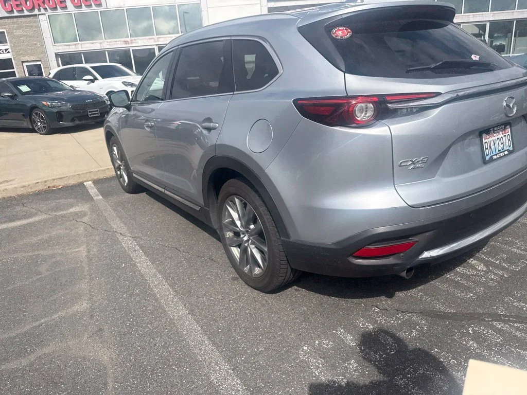 Used 2018 Silver Mazda Grand Touring image 3