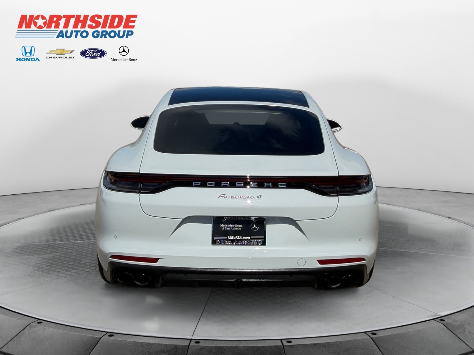 Used 2021 Carrara White Metallic Porsche 4 image 6