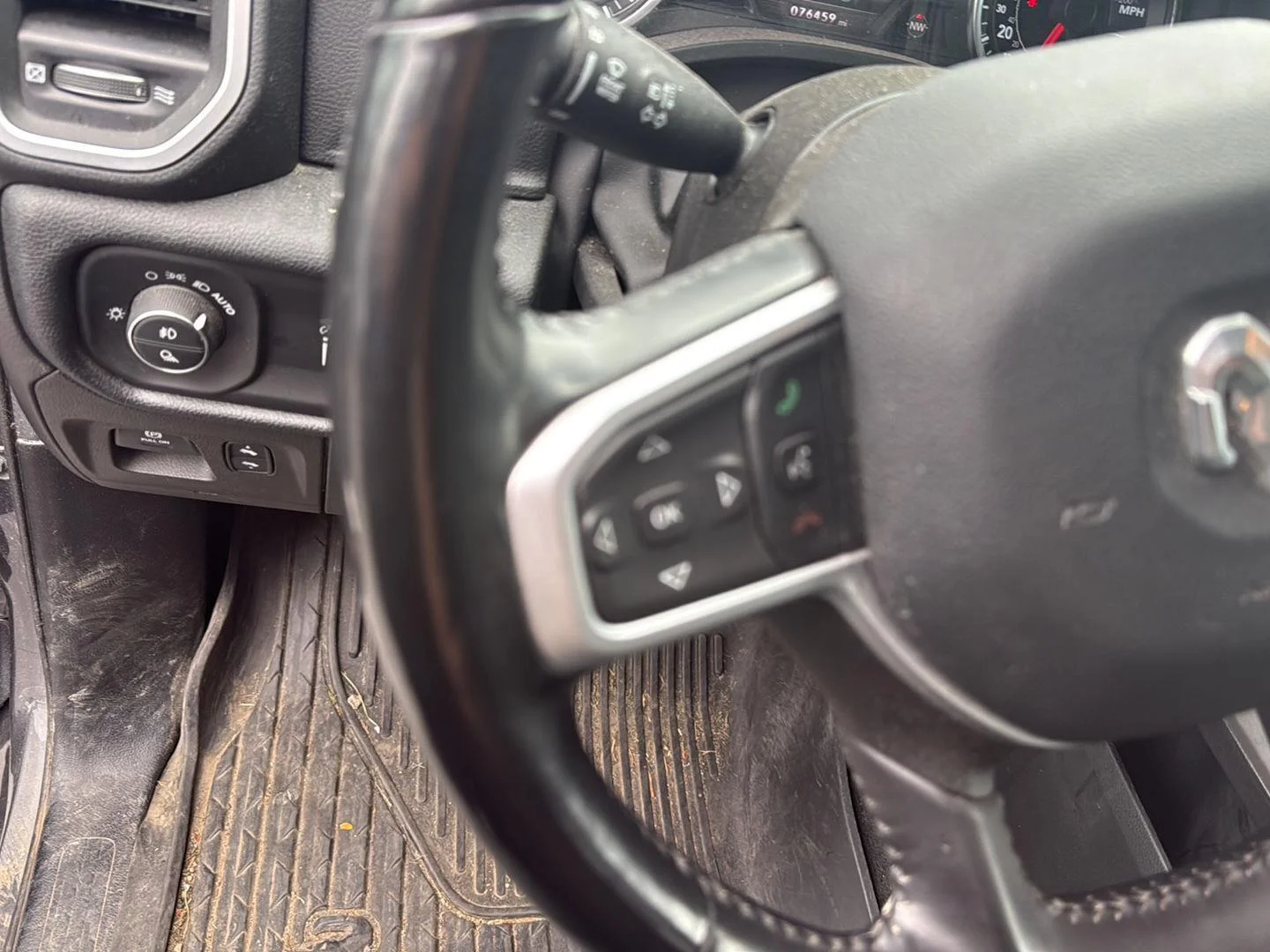 Used 2022 Granite Crystal Metallic Clearcoat Ram Big Horn image 18