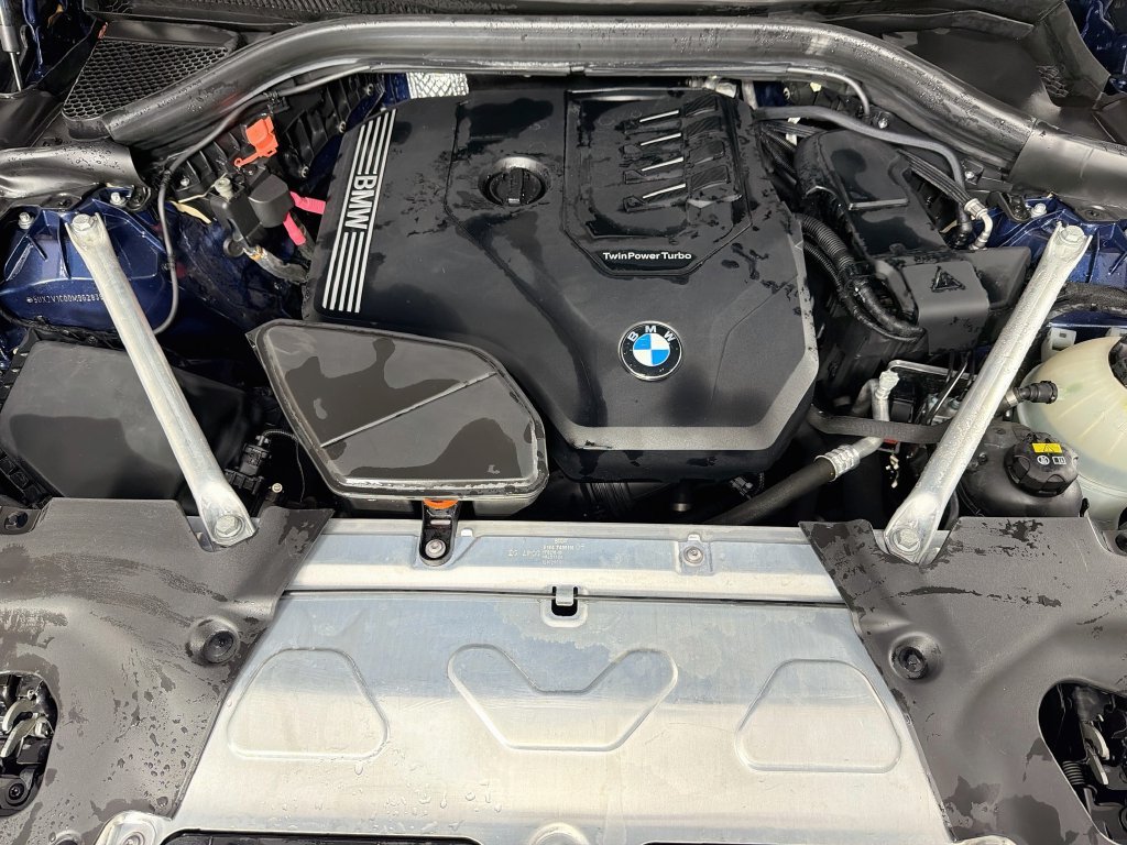Used 2021 Blue BMW xDrive30i image 31