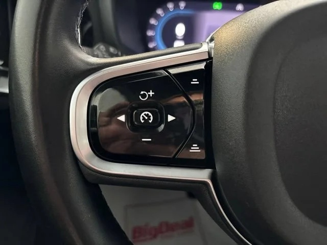 Used 2024 White Volvo Plus Black Edition image 29