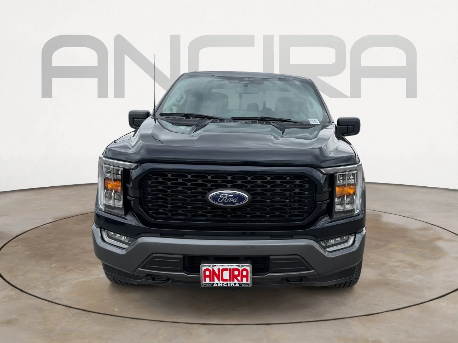 Used 2023 Blue Ford XLT image 5
