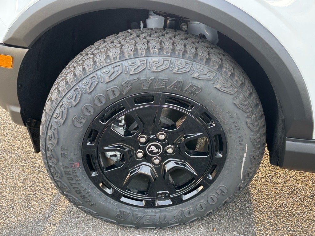 New 2025 Oxford White Ford Outer Banks® image 6
