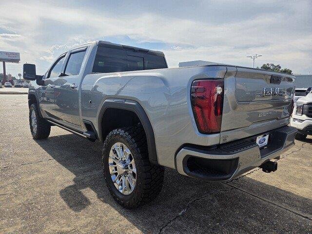 Used 2025 Sterling Metallic GMC Denali Ultimate image 3