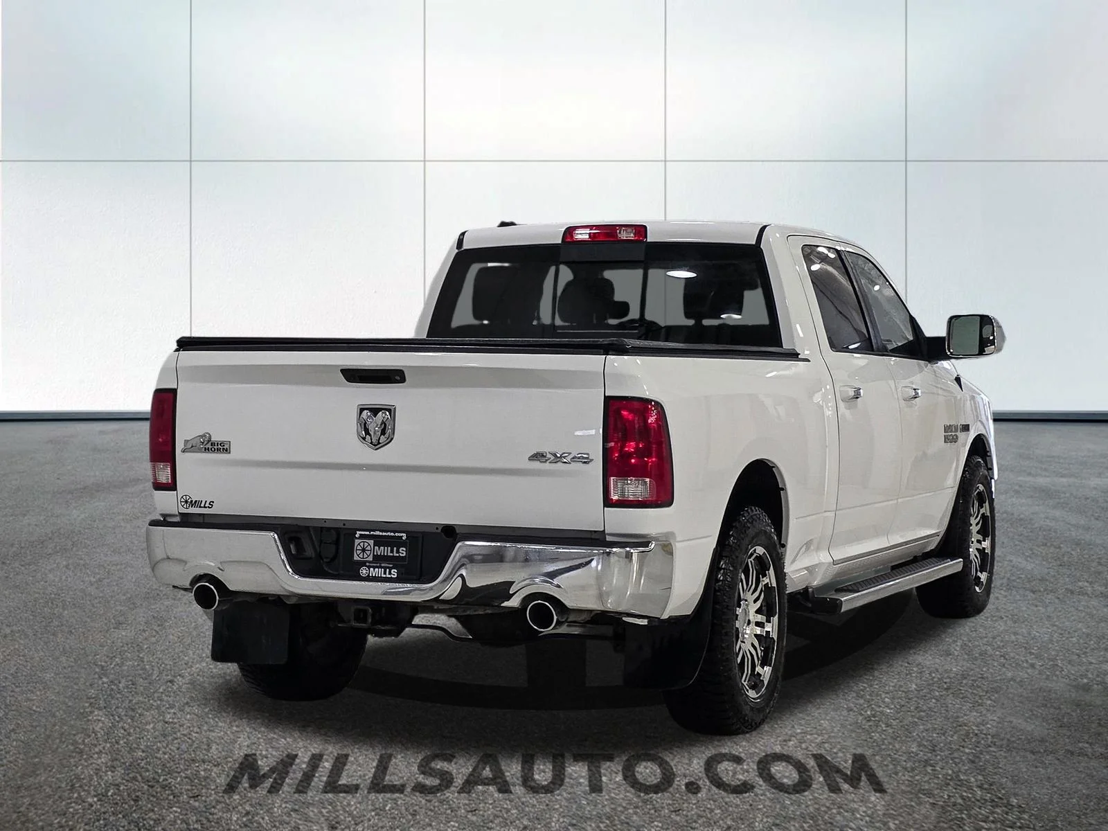 Used 2018 White Ram Big Horn image 7