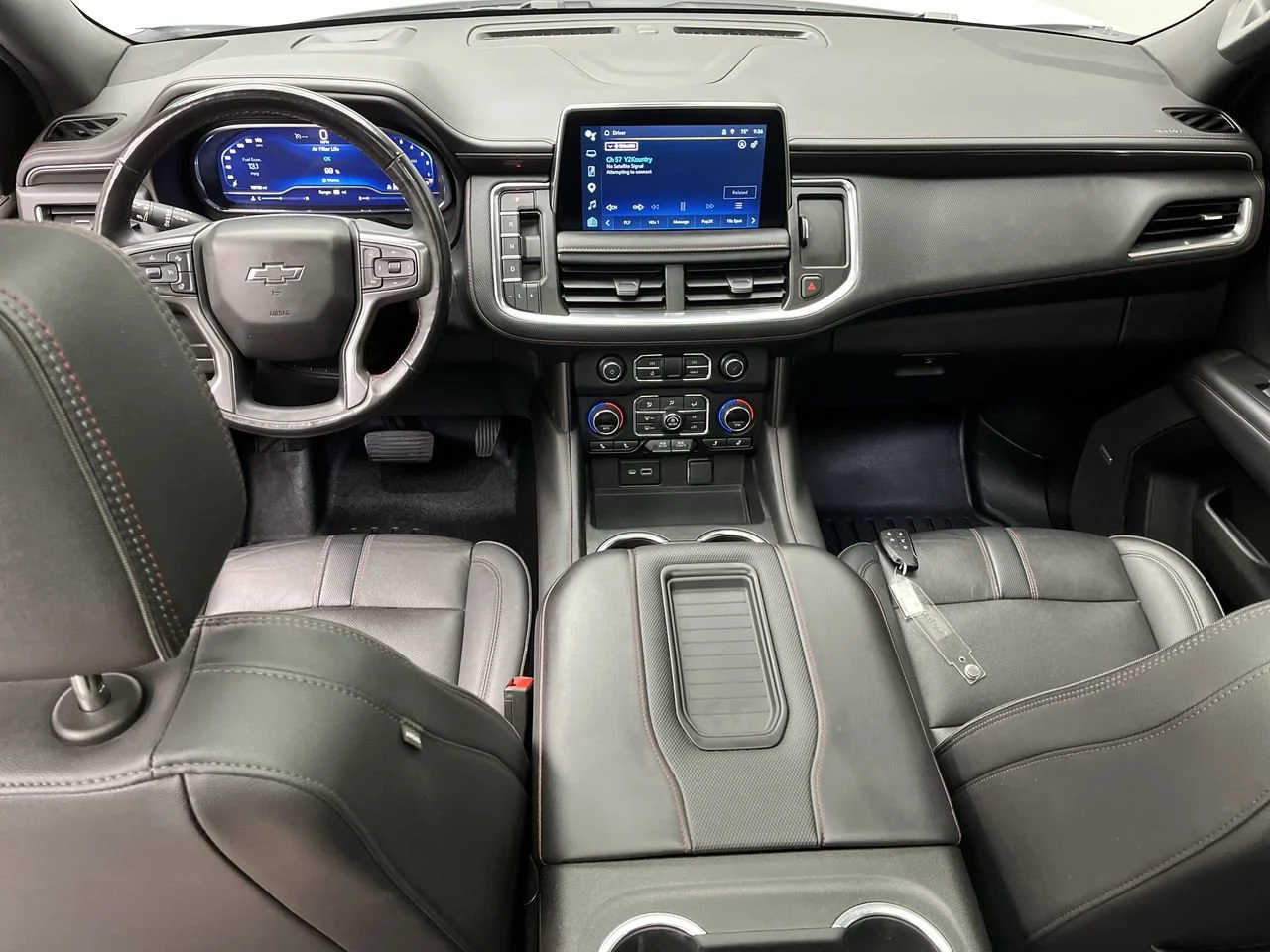Used 2022 Summit White Chevrolet RST image 4