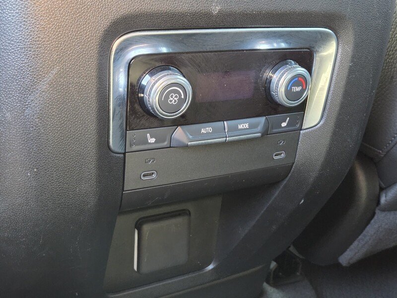 Used 2025 Black GMC Denali image 16