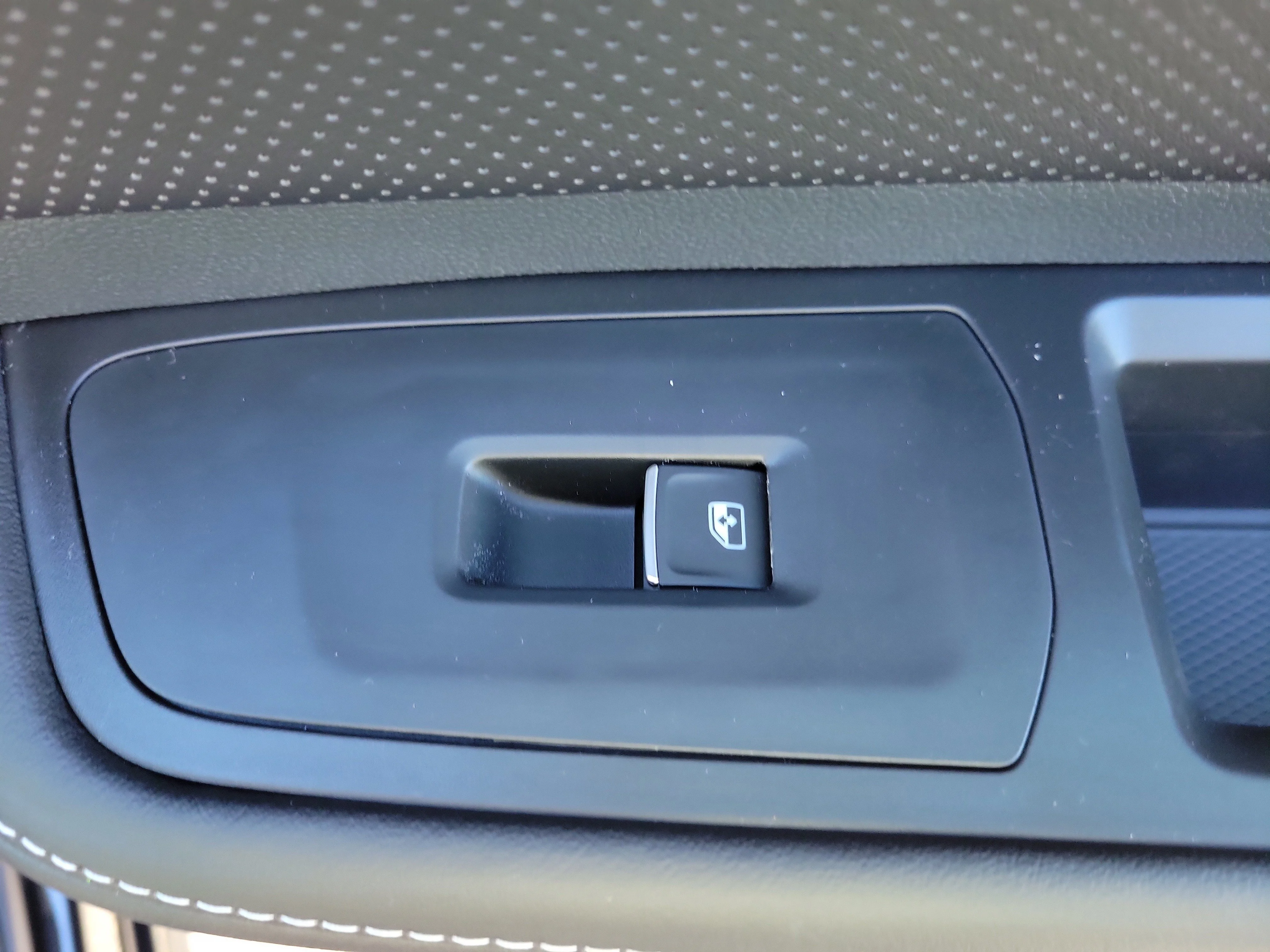 New 2026 Black Volkswagen SE w/Technology image 9