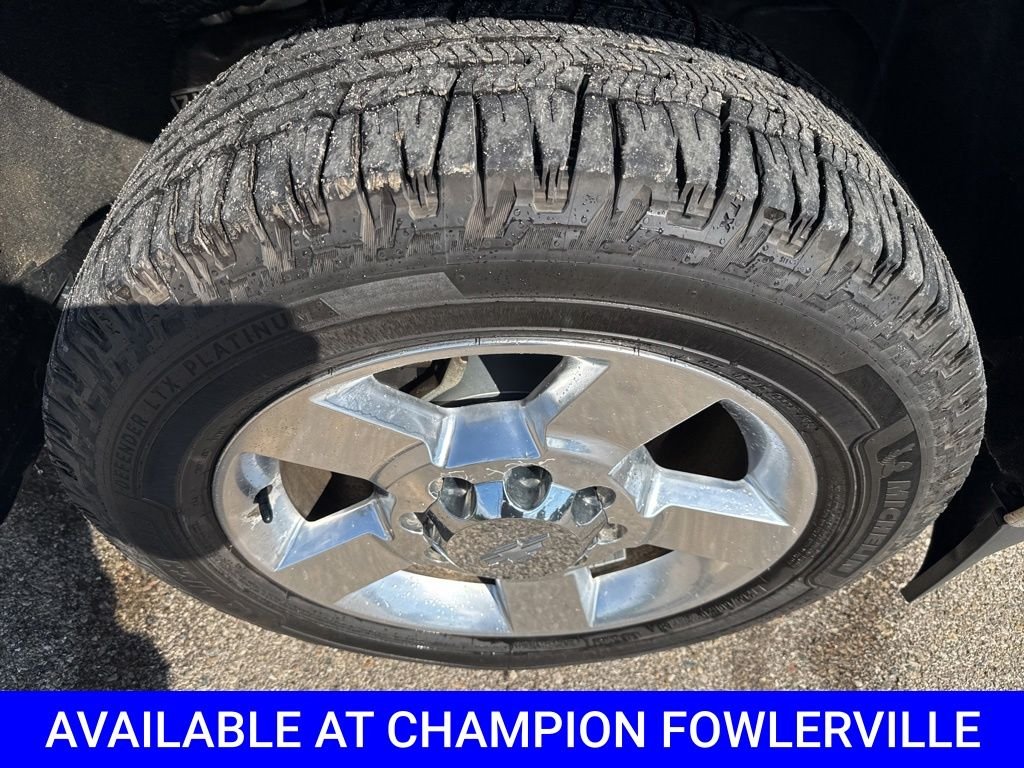 Used 2018  Chevrolet LT image 15