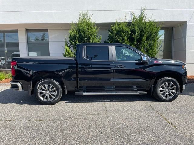 Used 2022 Black Chevrolet LT image 5