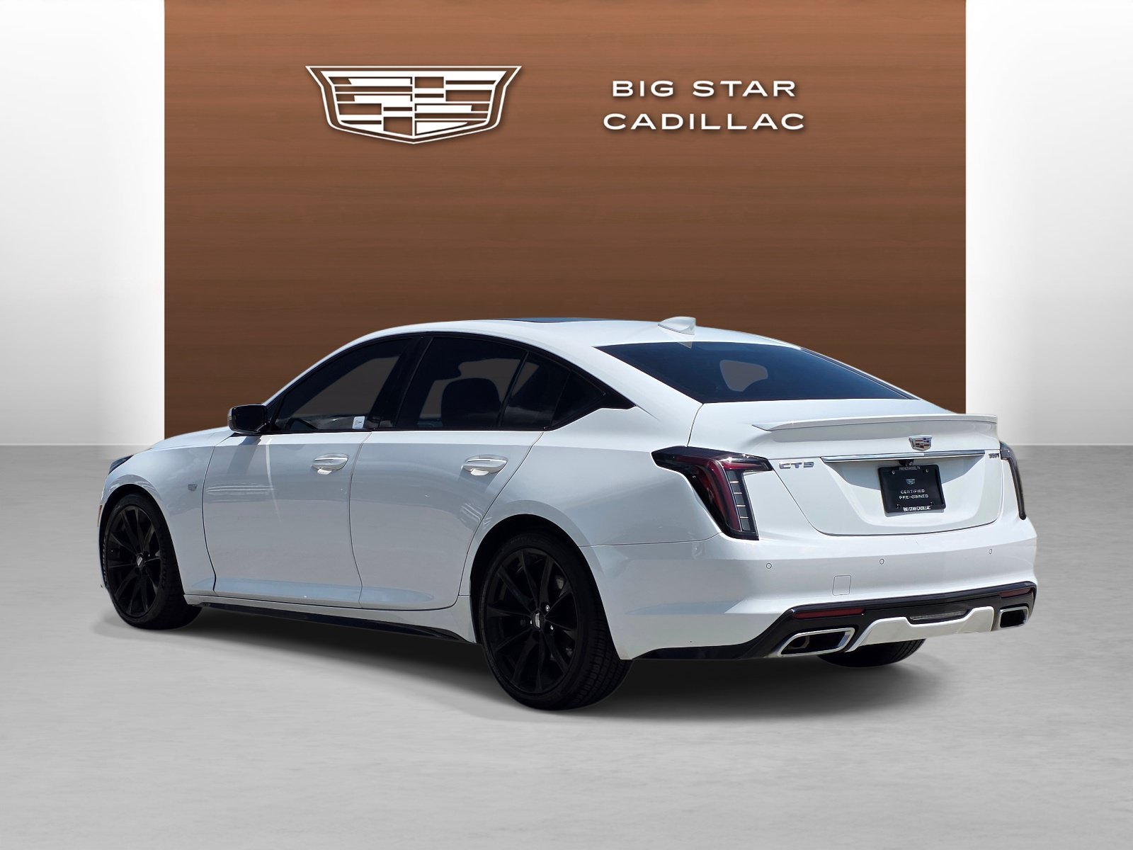 Used 2021 SUMMIT WHITE Cadillac Sport image 3