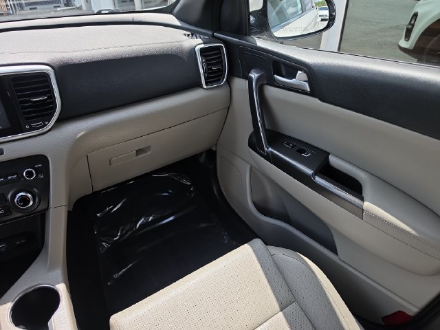 2020 Kia Sportage S - Photo 14