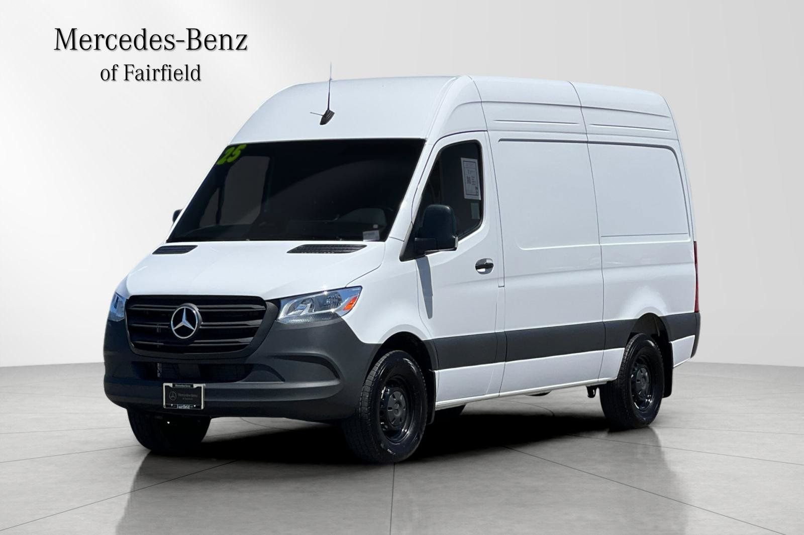 2025 Mercedes-Benz Sprinter 2500 144 WB HO's photo