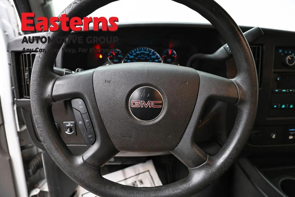 Used 2020 White GMC Work Van image 10