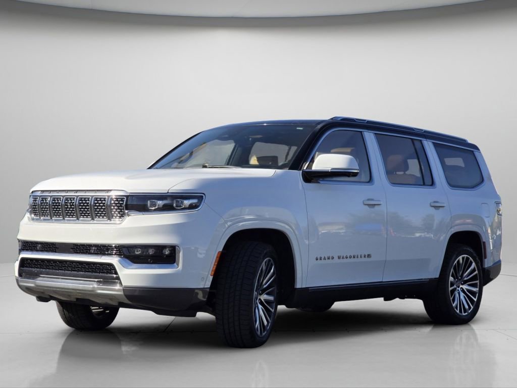 Used 2022 Bright White Clearcoat Jeep Series III image 20