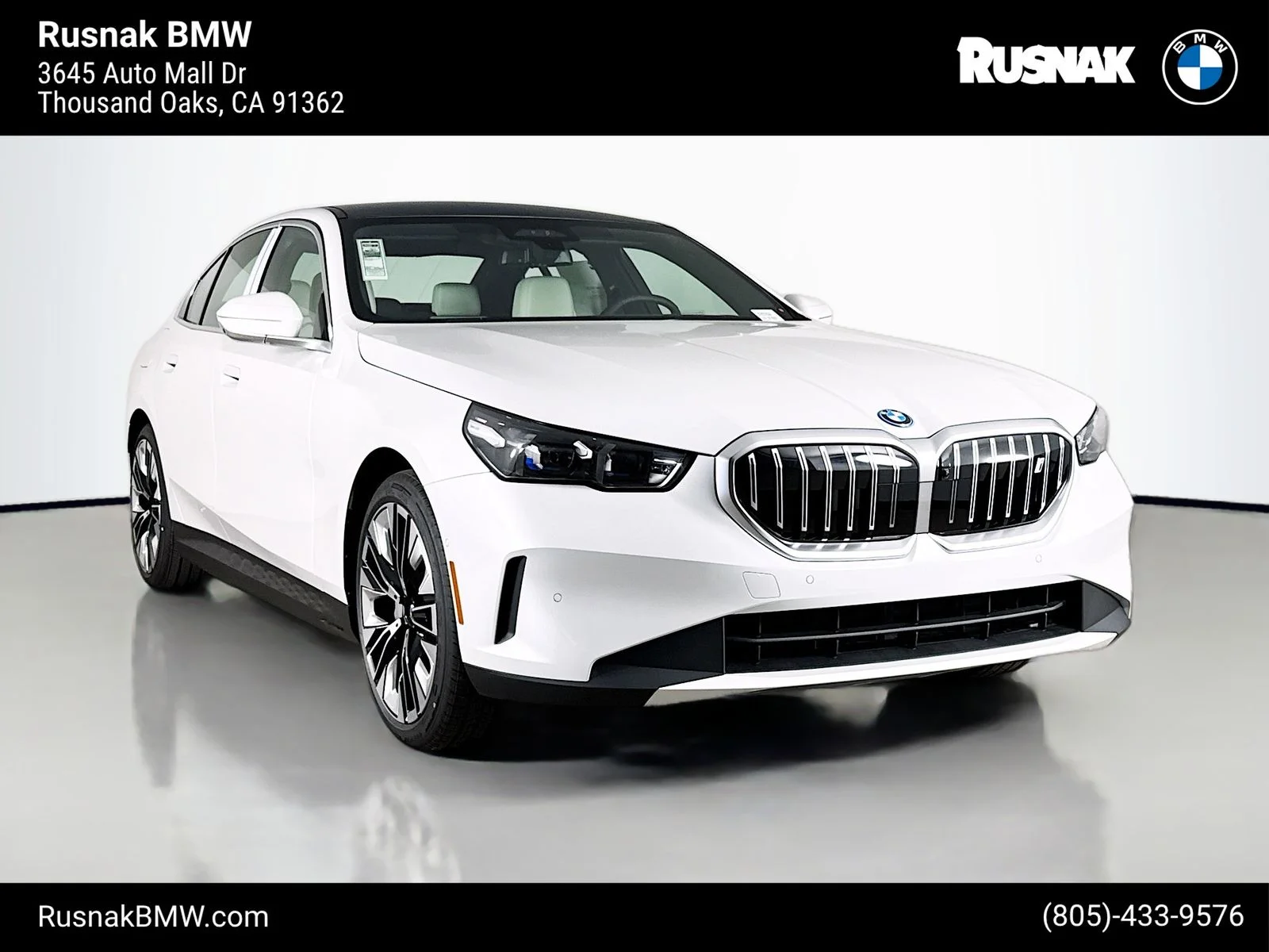 New 2026 Mineral White Metallic BMW eDrive40 image 1