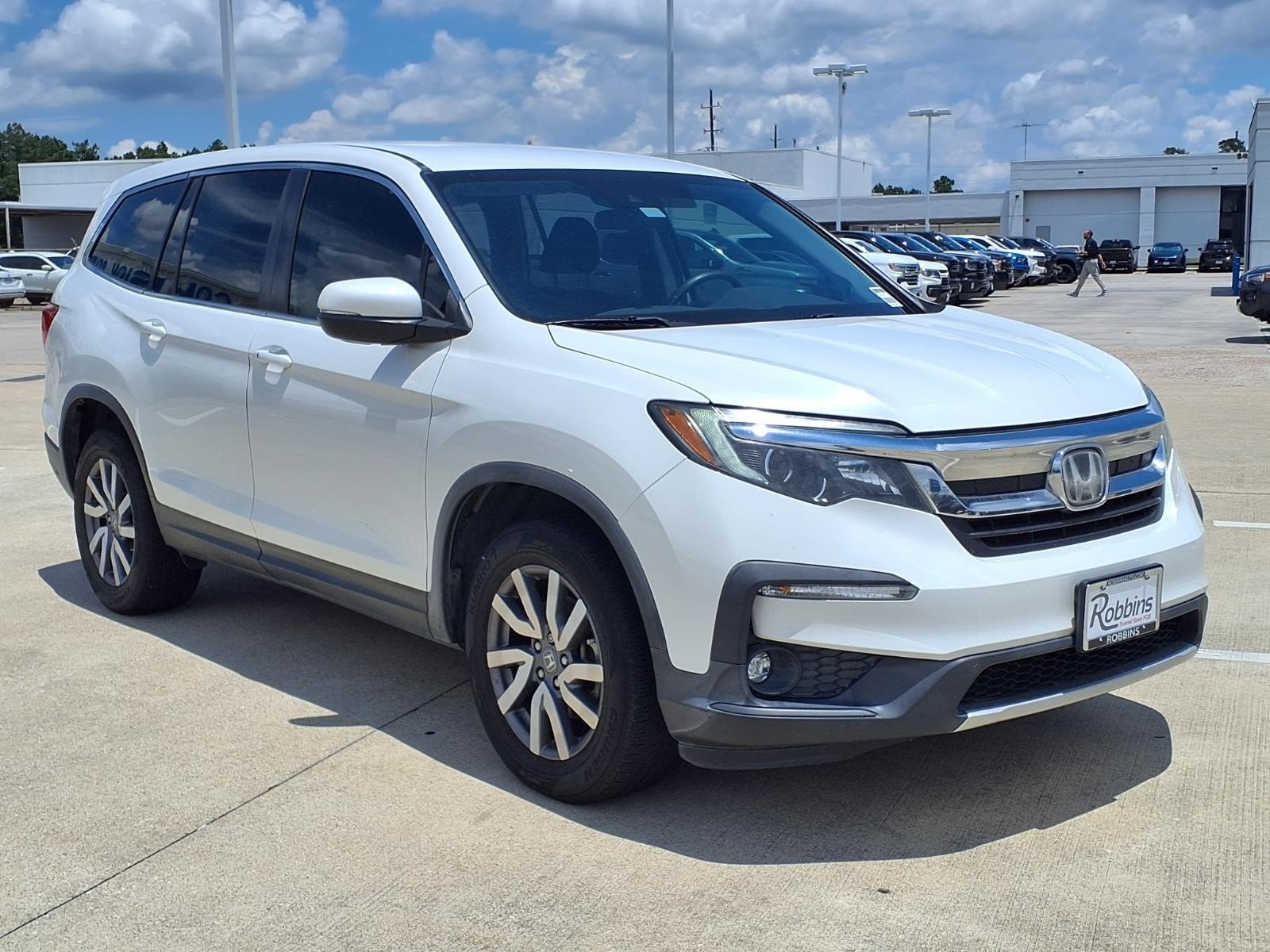 Used 2020 Platinum White Pearl Honda EX image 3