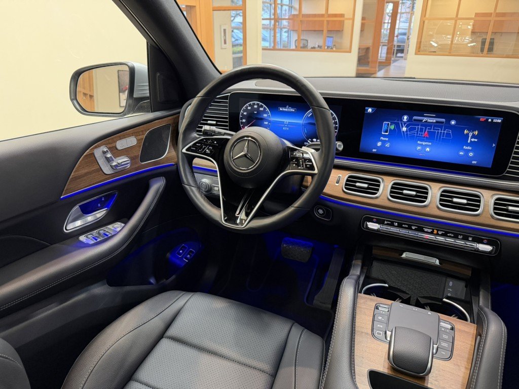 2025 Mercedes-Benz GLE GLE450E - Photo 12