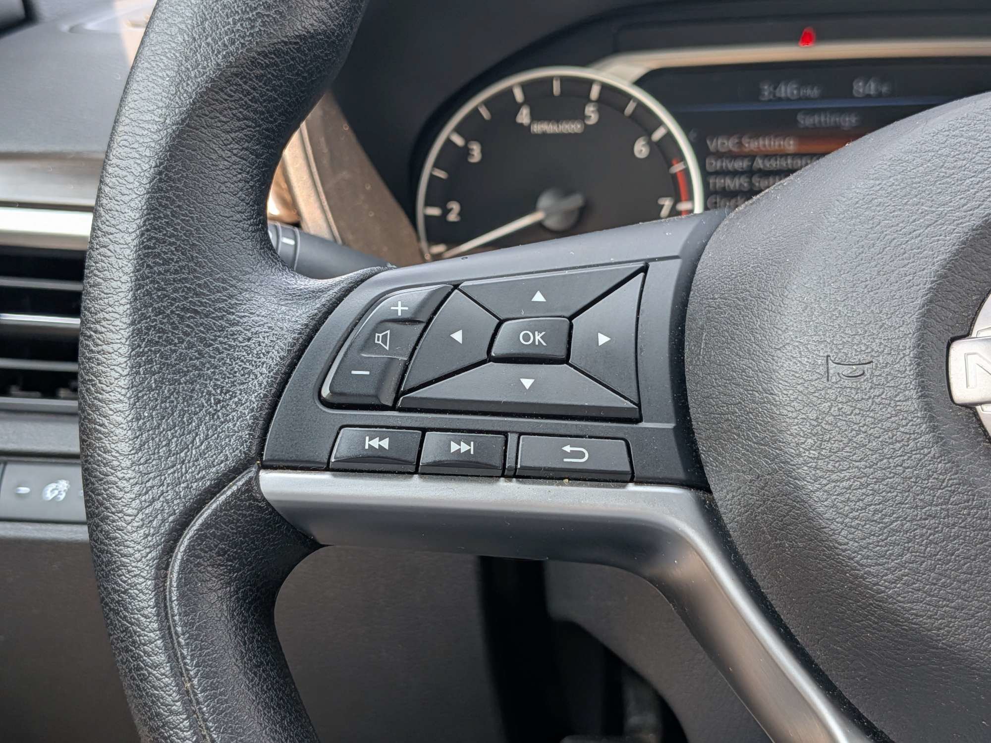 Used 2024 Gray Nissan 2.5 SV image 21