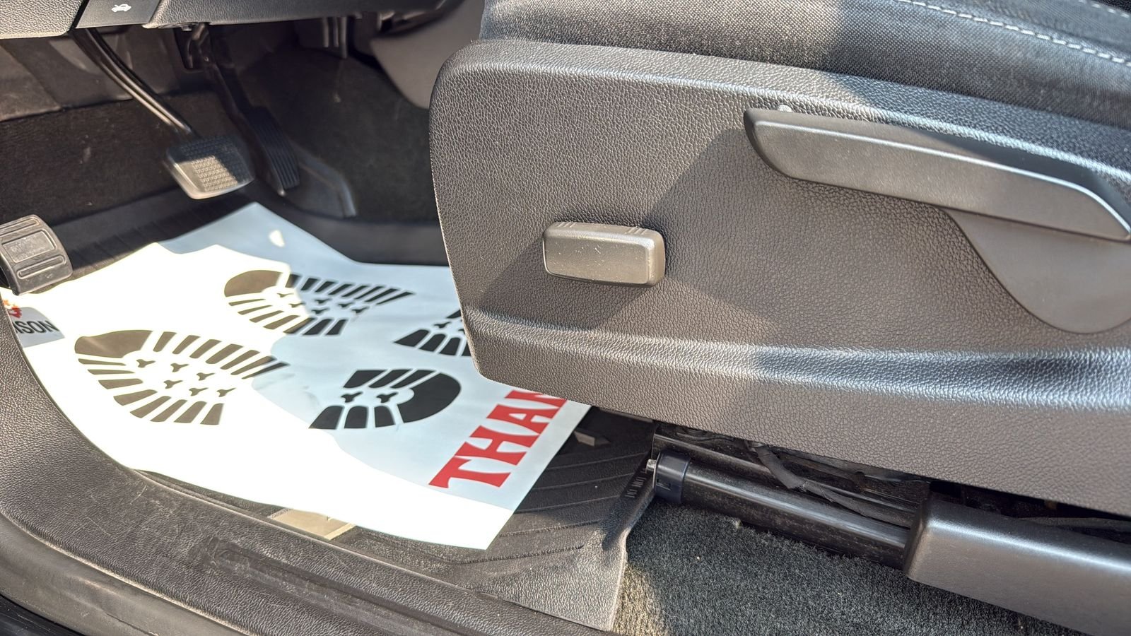 Used 2018 Black Chevrolet LT image 10
