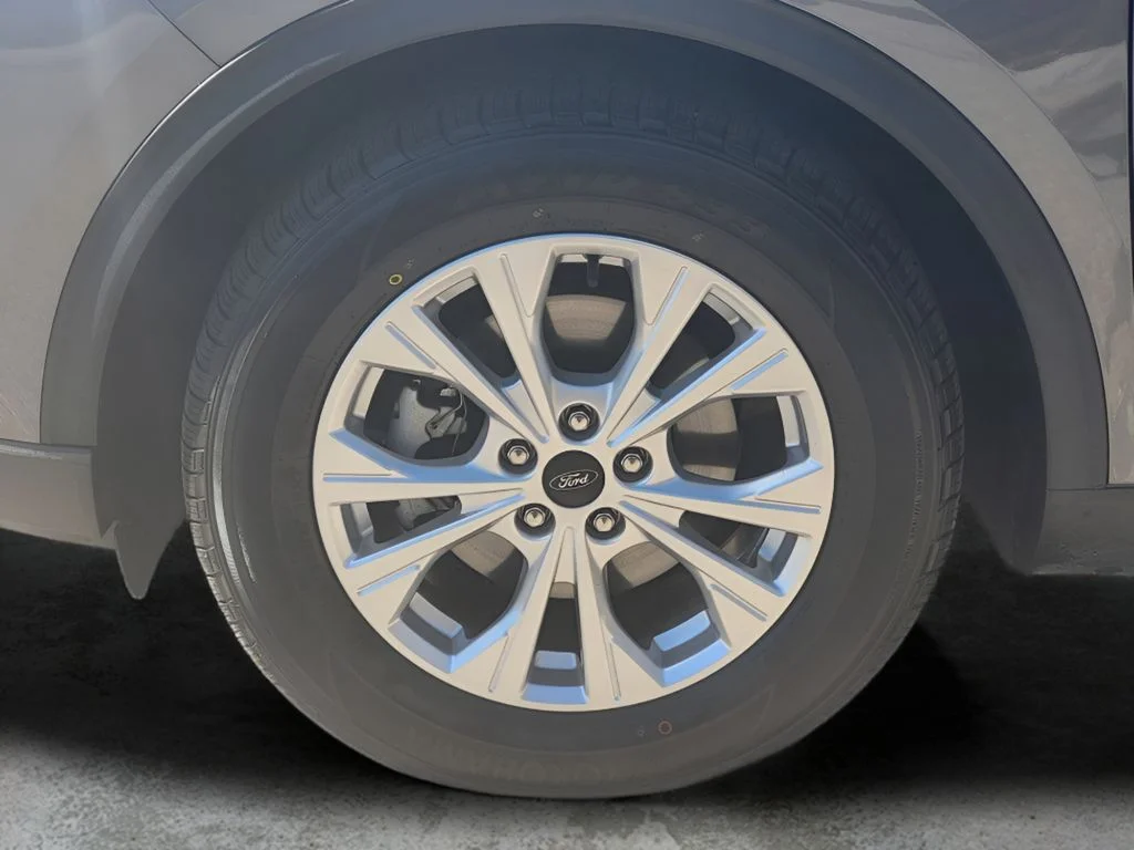 Used 2024 Carbonized Gray Metallic Ford Active image 27
