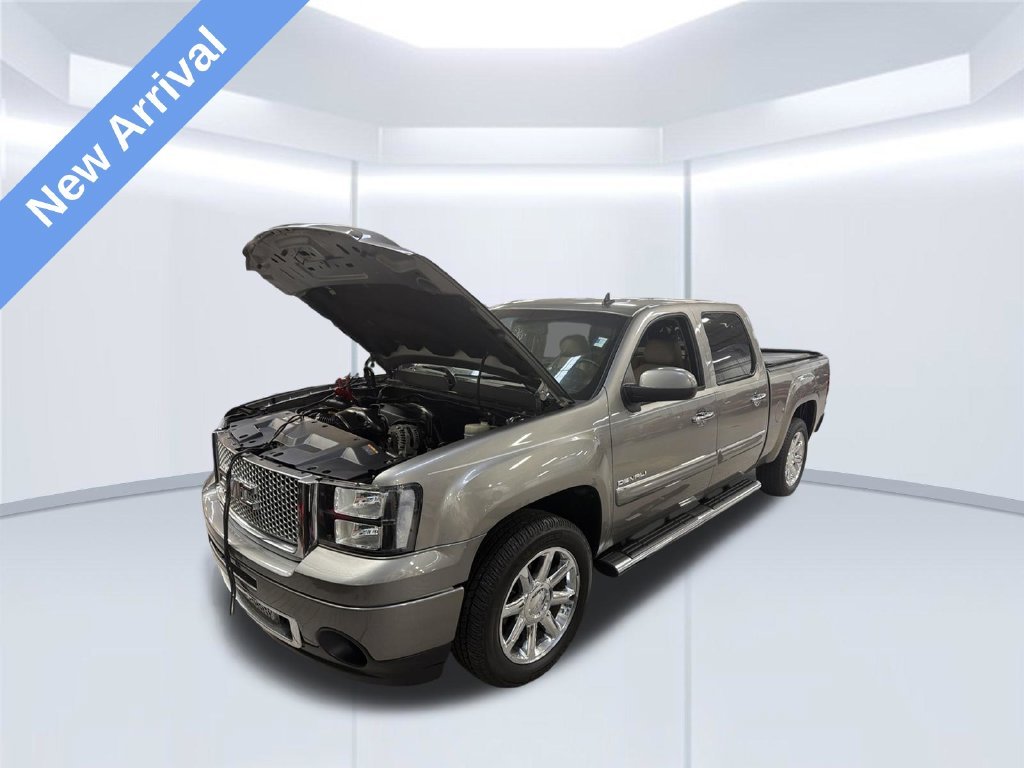 Used 2012 Gray GMC Denali image 1