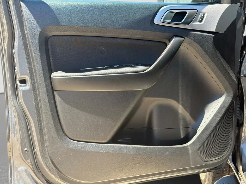 Used 2023 Carbonized Gray Metallic Ford XLT image 18