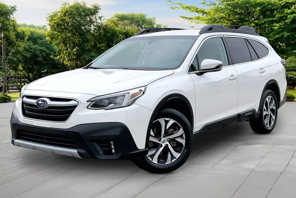 2022 Subaru Outback Limited's photo