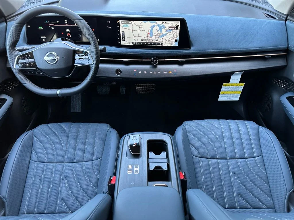 2025 Nissan ARIYA Platinum+ - Photo 21