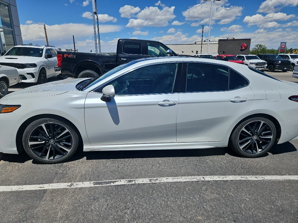 2018 Toyota Camry 3.5 Auto V6 XSE's photo