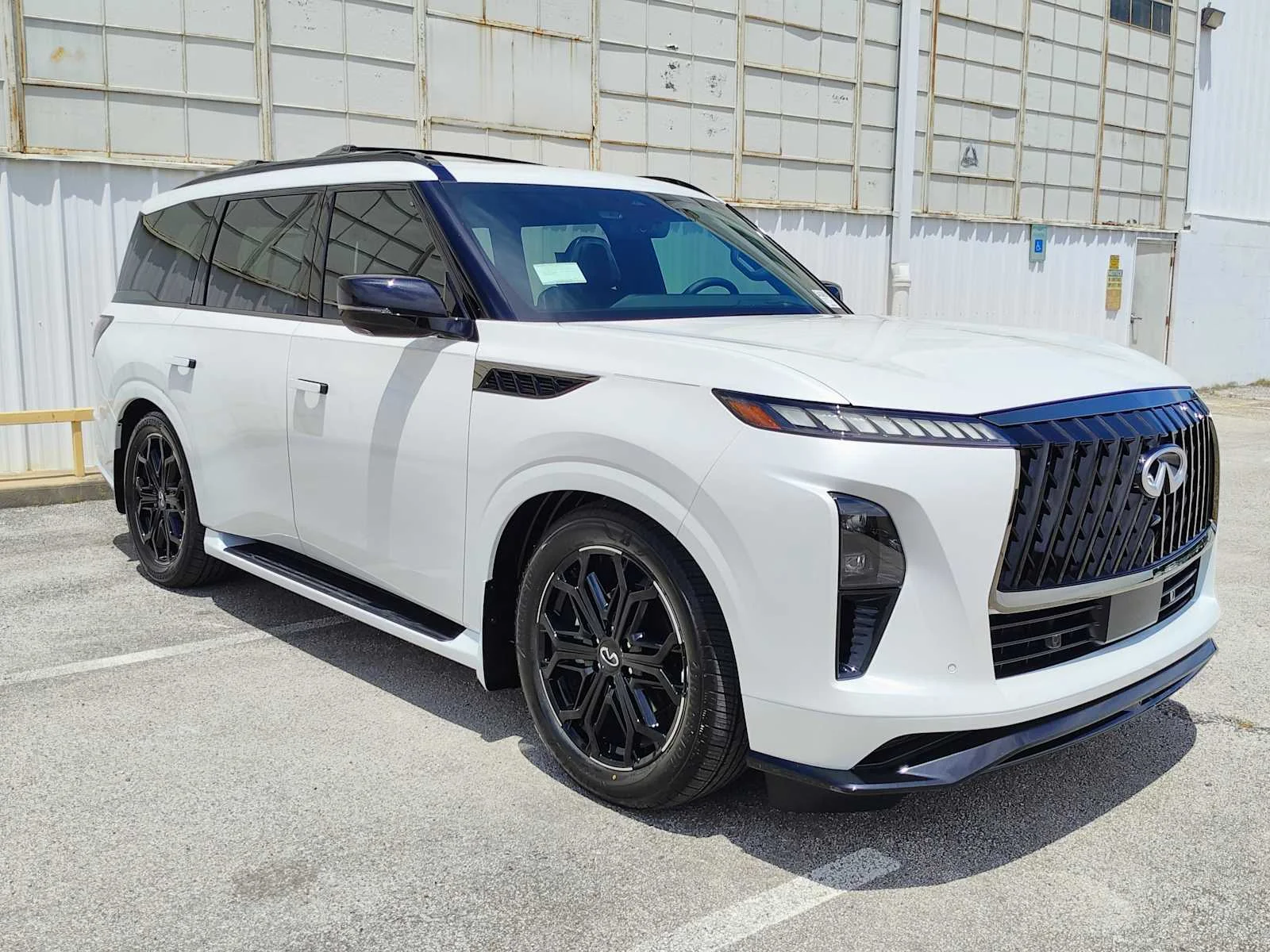 New 2026 RADIANT WHITE INFINITI Sport 4WD image 3