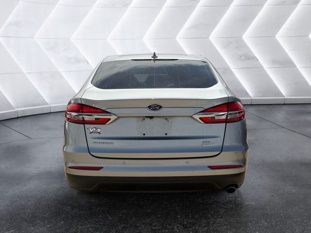 Used 2020 Silver Ford SEL image 5