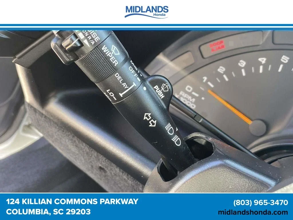 Used 1995 White Chevrolet Base image 26
