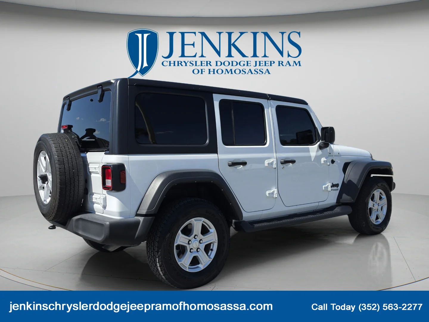 Used 2022 Bright White Clearcoat Jeep Unlimited Sport S image 3