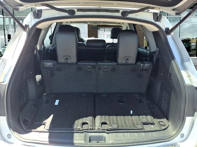 Used 2015 Silver Nissan Platinum image 10