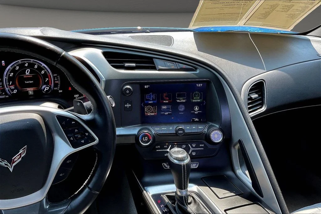 Used 2019 Blue Chevrolet Stingray image 11