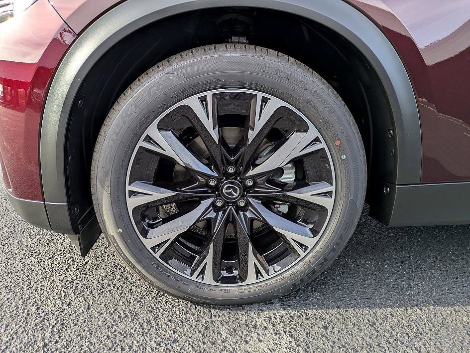 2026 Mazda CX-90 Premium Plus Package - Photo 10