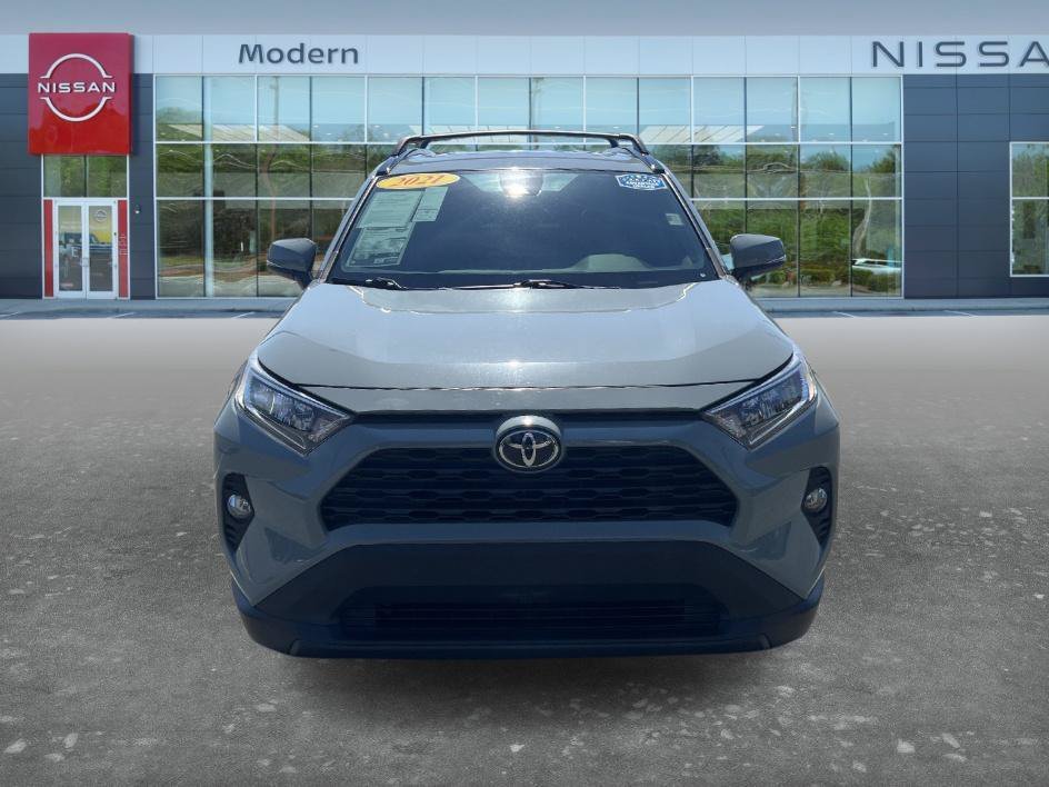 Used 2021 Lunar Toyota XLE Premium image 2