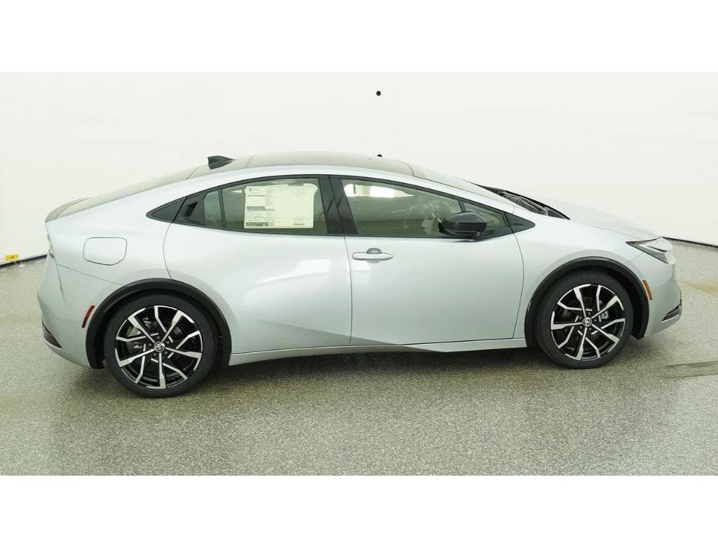 New 2026 Cutting Edge Toyota XSE image 11
