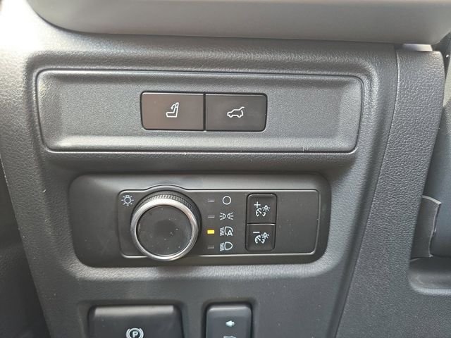 Used 2024 Black Ford XLT image 10