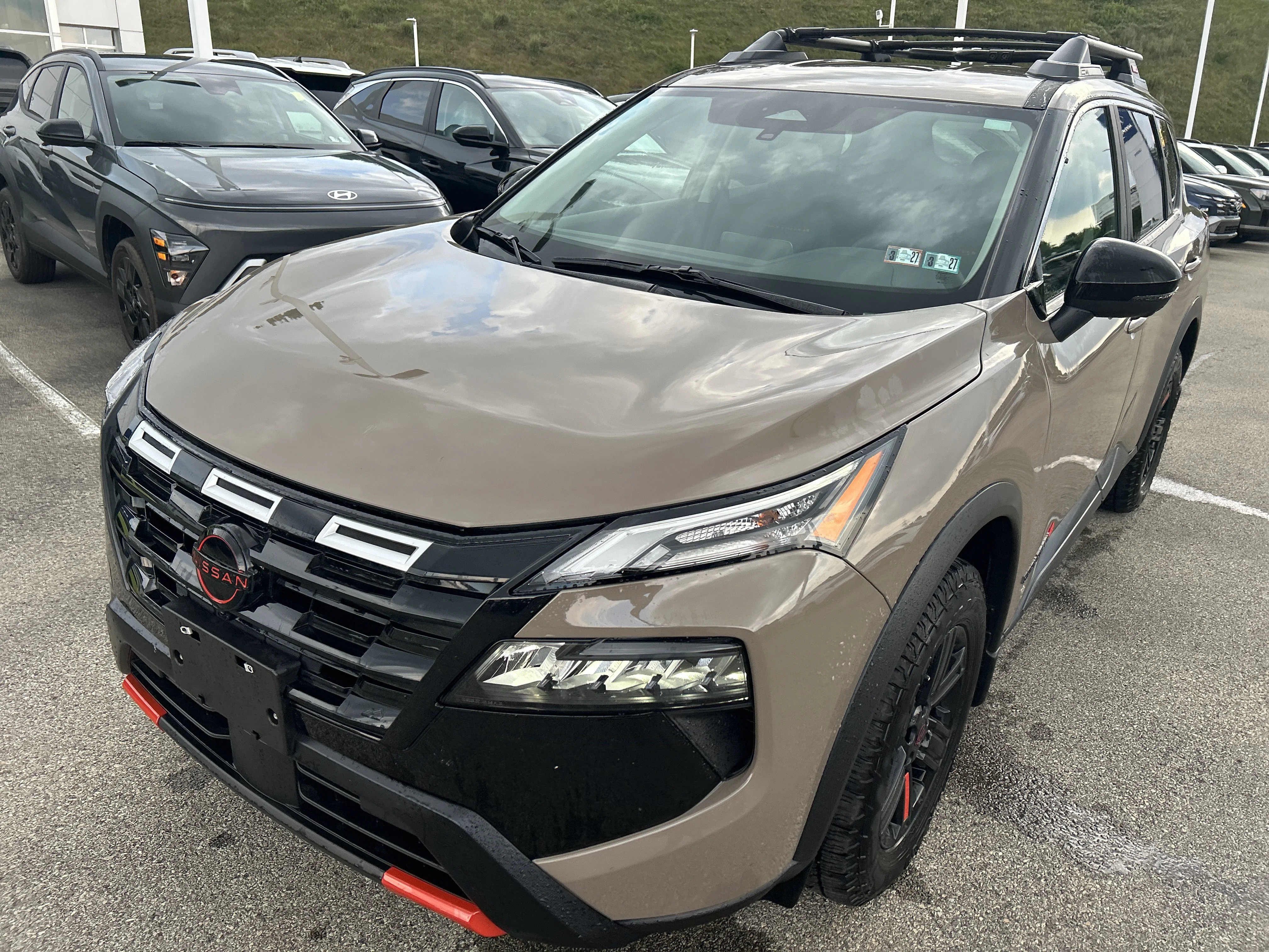 Used 2025 Baja Storm Metallic Nissan Rock Creek image 9