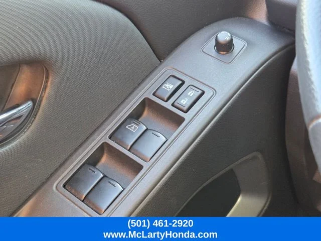 Used 2024 White Nissan SV image 30
