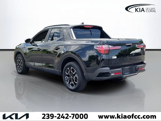 Used 2022 Phantom Black Hyundai SEL image 4